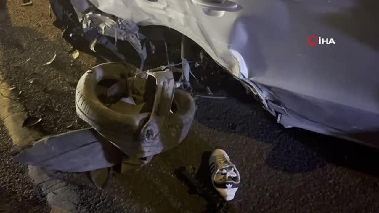 Kağıthane'de otoyolda duran otomobile çarpıp kaçtı: 1 ölü