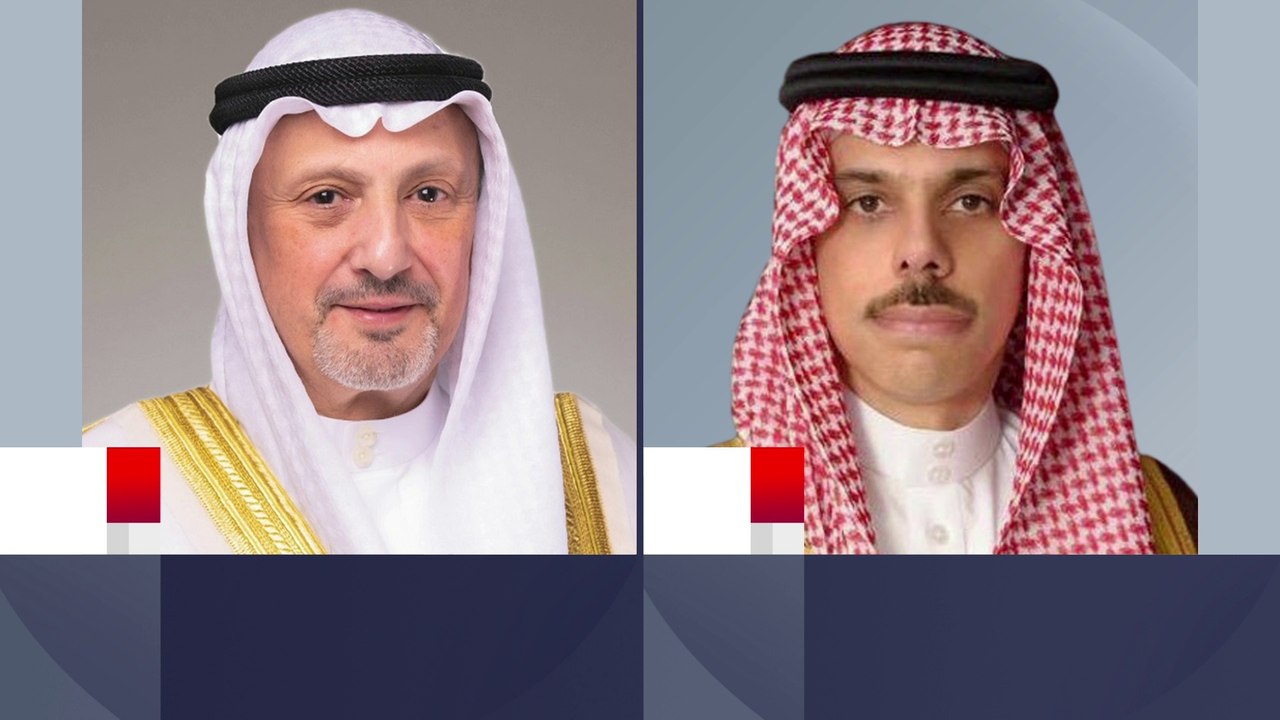 #الكويت: نشكر السلطات #السعودية على توفير كافة التسهيلات لنقل وإجلاء مواطنينا من #السودان.. و وزيرا خارجية البلدين يبحثان هاتفيا التطورات في السودان  #العربية