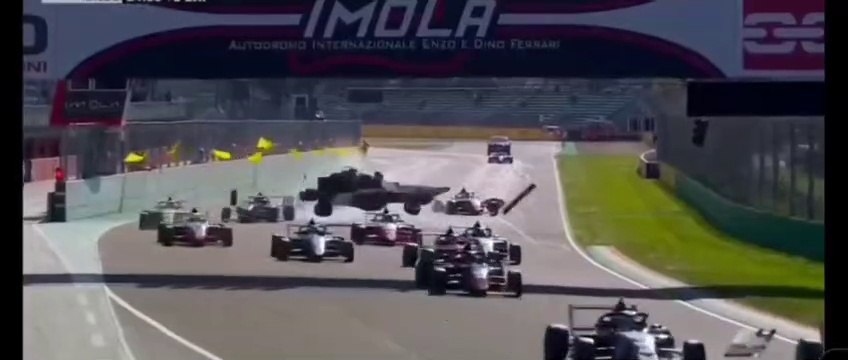 F4 Italian 2023 Imola Race 3 Start Ugochukwu Frassineti Big Crash Flip