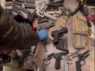 İstanbul'da Evinde Silah İmalatı Yapıp Sattığı Gerekçesiyle Gözaltına Alınan Kişi Tutuklandı