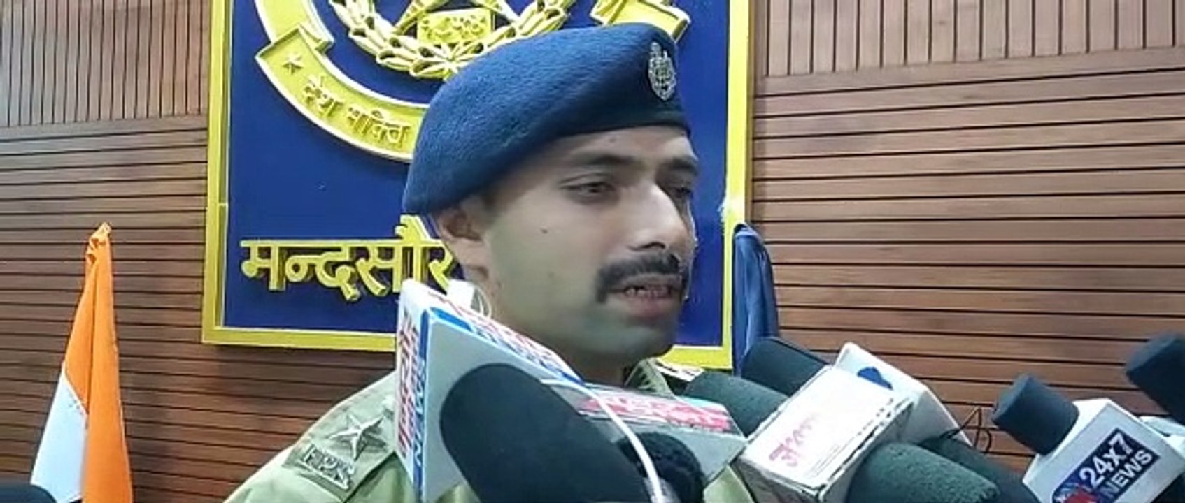 चैन स्नेचिंग के आरोपी को पकड़ा, सीसीटीवी कैमरे...