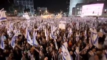 Miles de personas vuelven a salir a la calle en Israel cuando se cumplen 16 semanas de protestas
