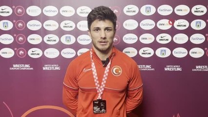 Yunus Emre Başar: "Madalyamı ülkeme bayram hediyesi olarak armağan ediyorum"