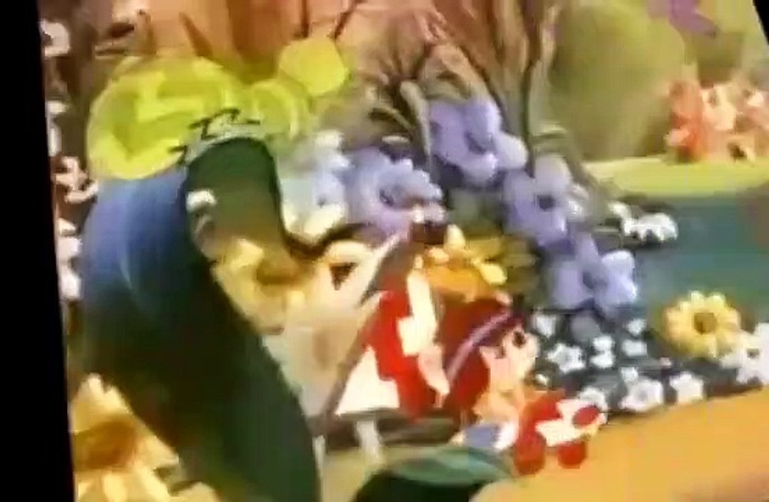 Paw Paws E012