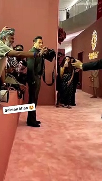 Entertainment video