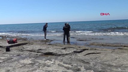 DENİZDE ERKEK CESEDİ BULUNDU
