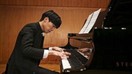 피아니스트 박진형, 스페인 프레미오 하엔 콩쿠르 1위 / YTN