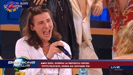 Amici 2023, scoppia la protesta contro  'Tutto pilotato, giuria da cacciare via'