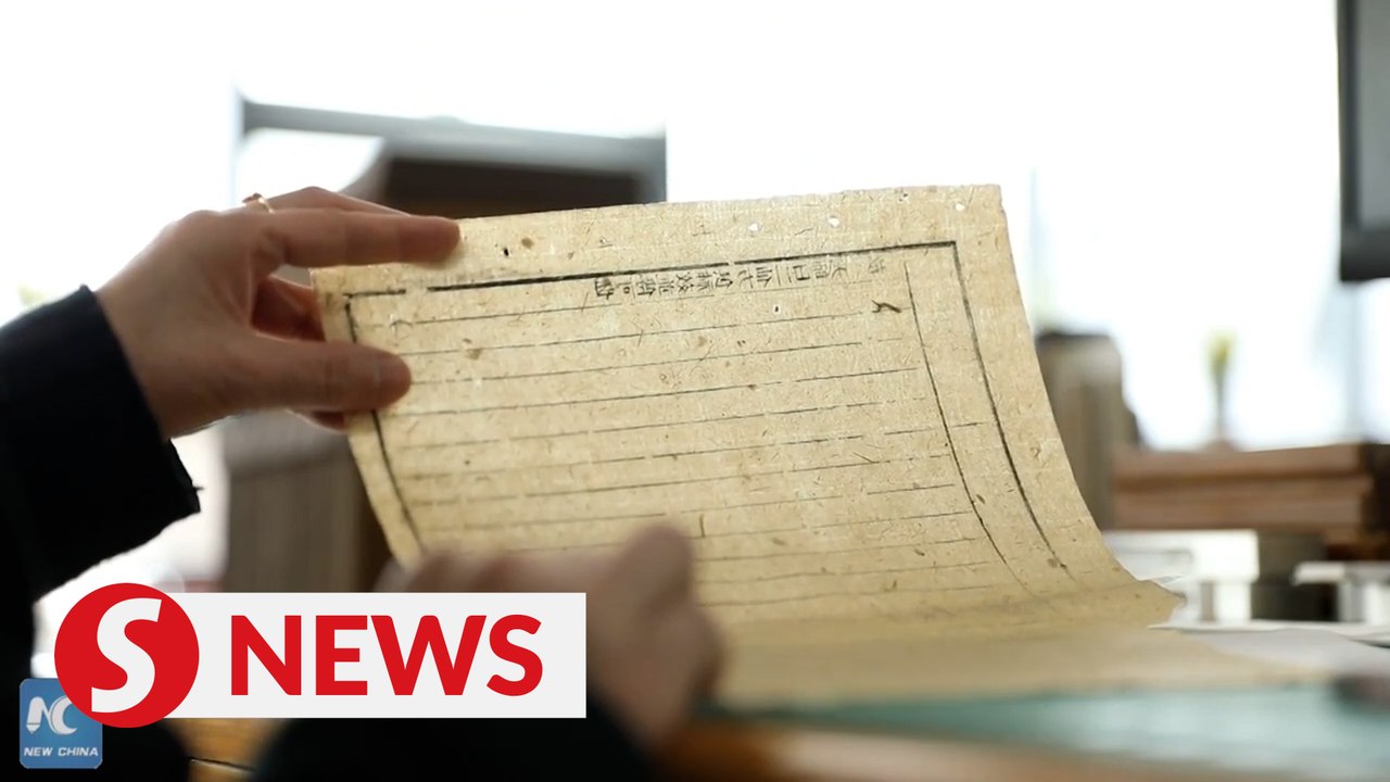 Restoring ancient books in China