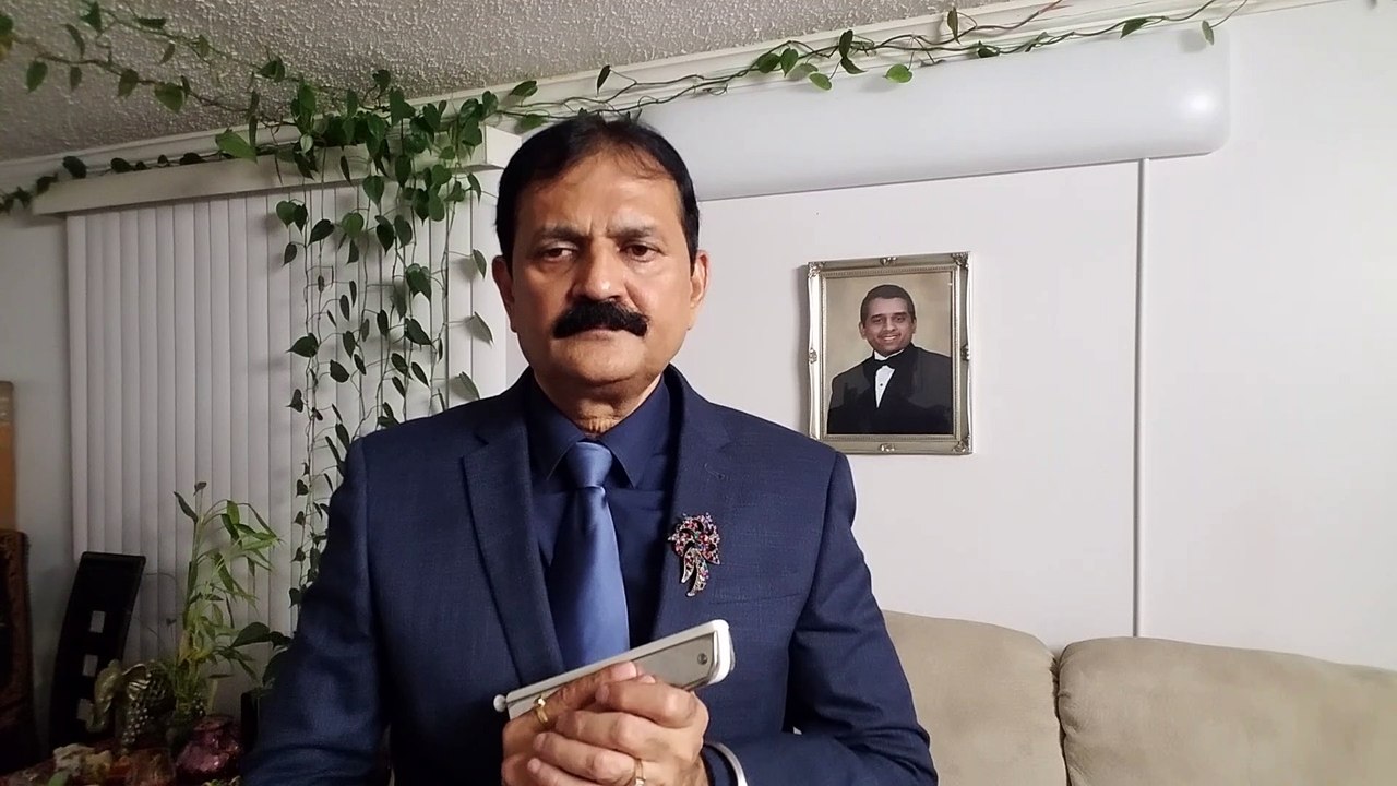 Zindegi ke Safar me Gujar jateon-Film Aap Ki Kasam 1974 on Harmonica Live Performance by Mukund Kamdar