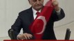 AKP'li Binali Yıldırım, İstiklal Marşı'nı kâğıda bakarak 'yanlış' okudu