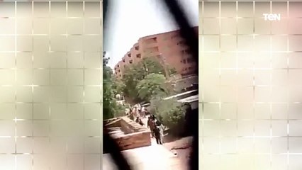 مشاهد من خروج نزلاء سجن "كوبر" بالخرطوم على خلفية المعارك ما بين الجيش ومليشيا الدعم السريع
