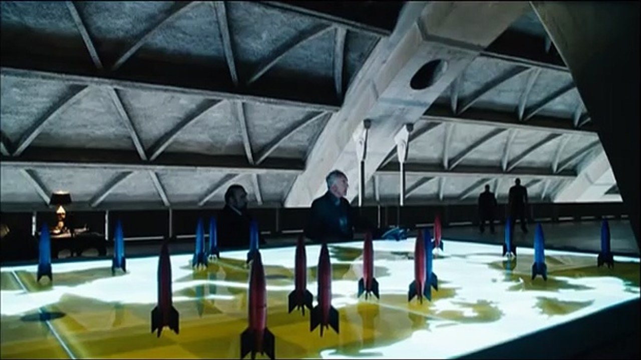 Max la Menace - Bande Annonce Officielle (VF) - Steve Carell / Anne Hathaway