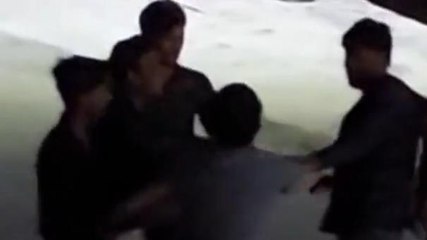 ग्वालियर: कोचिंग सेंटर संचालक से दर्जनों युवक ने की जमकर मारपीट, वीडियो वायरल