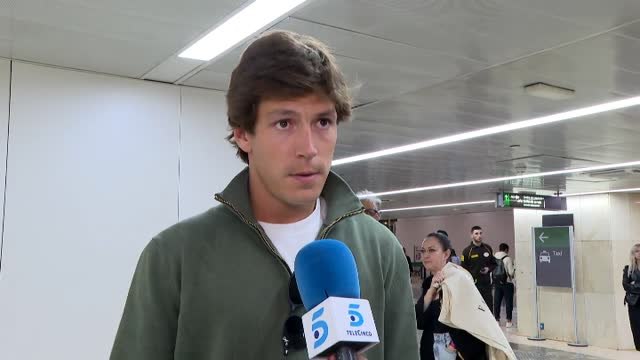 Caos de viajeros por un incendio en la línea del AVE entre Madrid y Barcelona