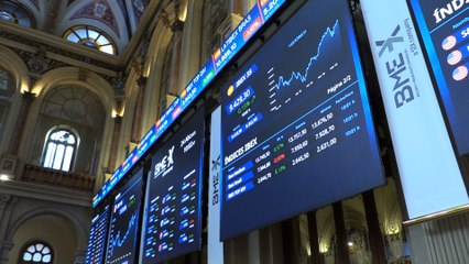 El Ibex 35 se da la vuelta y recupera los 9.400