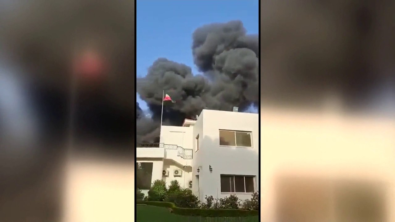 تصاعد أعمدة الدخان في محيط السفارة الكويتية في #الخرطوم جراء الاشتباكات بين #الجيش_السوداني و #الدعم_السريع #السودان  #العربية #الخرطوم
