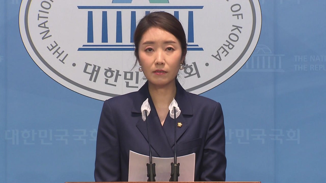 민주 '尹 일본 무릎' 발언에 "충격적...어느 나라 대통령인가" / YTN