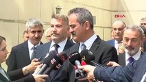 ANKARA Bakan Özer: 1 Ağustos-1 Eylül tarihleri arasında telafi programı yapacağız