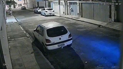 Homem reage a assalto e morre com tiro no peito na Jatiúca