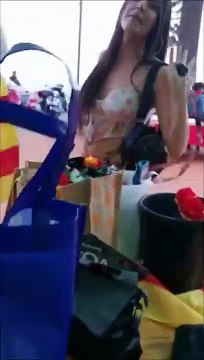 El trapero Cecilio G agrede a la candidata de Vox por Lloret de Mar Coque Hernando y a su equipo municipal / VOX LLORET DE MAR