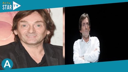 Pierre Palmade en fin d'hospitalisation ? Une photo de l'humoriste escorté à l'extérieur dévoilée