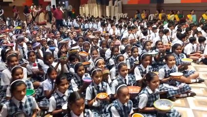 Video: सजाए रंगों से परिंडे​, दाना-पानी का लिया संकल्प