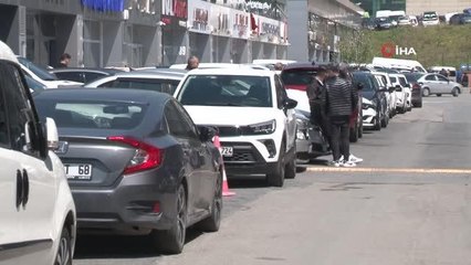 İkinci el otomobil piyasası bayram sonrasında sessizliğe büründü