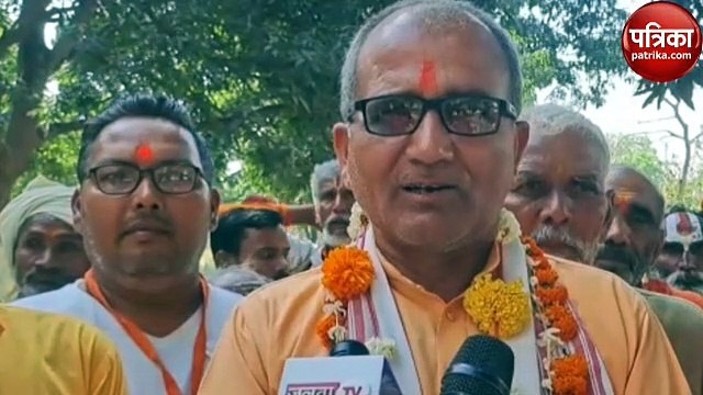 अखिलेश के शासन में बयान देकर जिस बाबा ने 84 कोसी परिक्रमा पर रोक लगवाई, अब खुद कर रहे परिक्रमा जाने बाबा का नाम