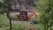सुलतानपुर: जेसीबी मशीन से तालाब खुदाई का वीडियो सोशल मीडिया पर हो रहा वायरल