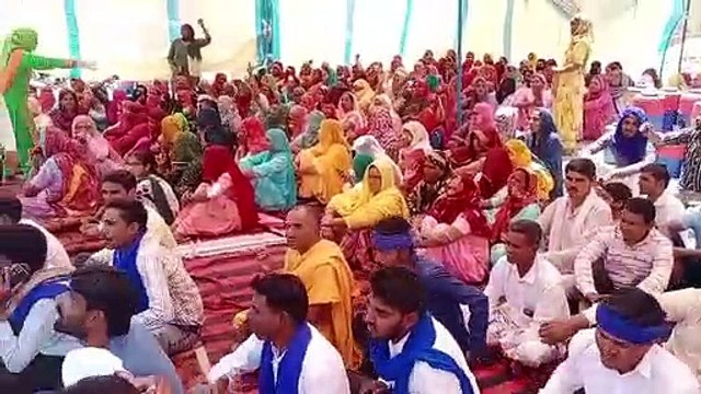 Demand for arrest, expressed anger by blocking symbolic road