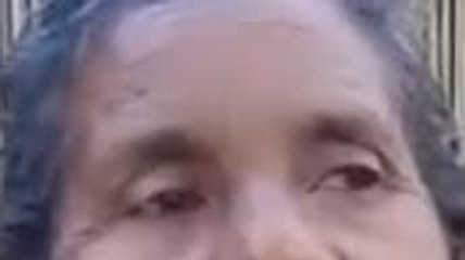 অভাব যেন তাদের নিত্য দিনের সঙ্গী! জঙ্গল থেকে শাকপাতা তুলেই চলছে সংসার