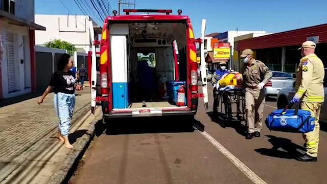 Motociclista fica ferido após colisão com carro na Rua Pio XII, na Neva