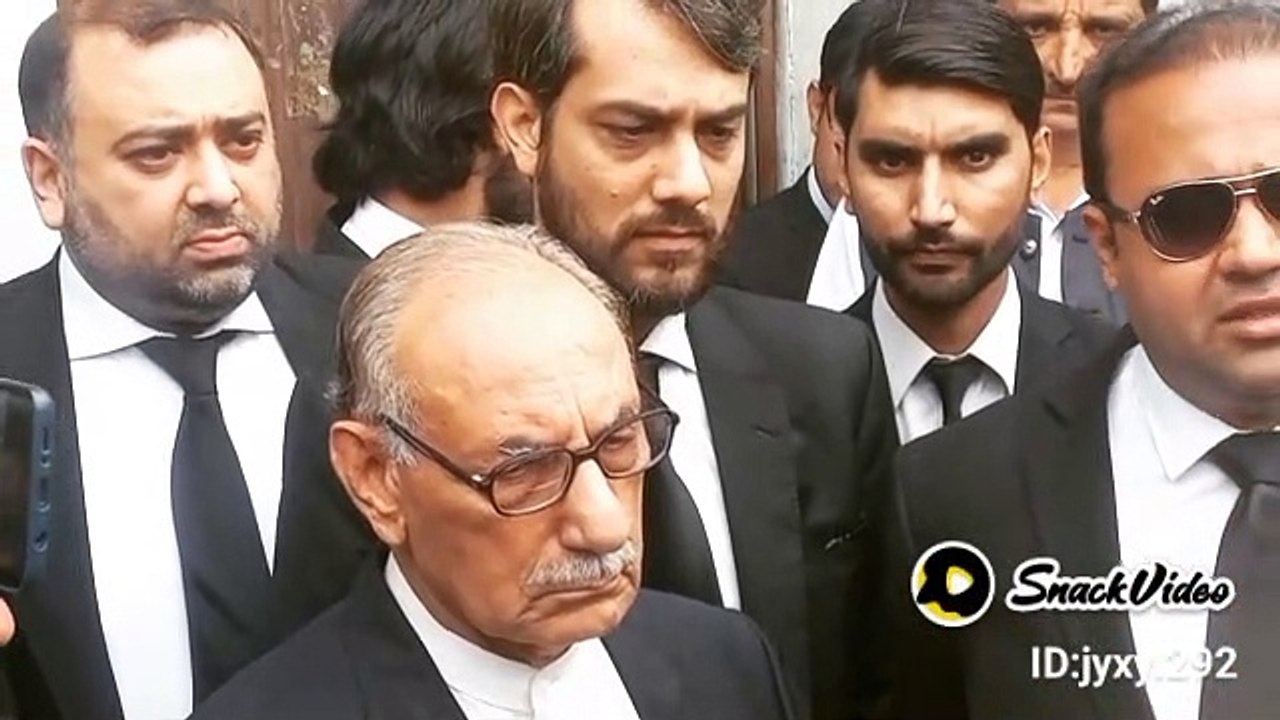 Dr Amjad Shoaib
