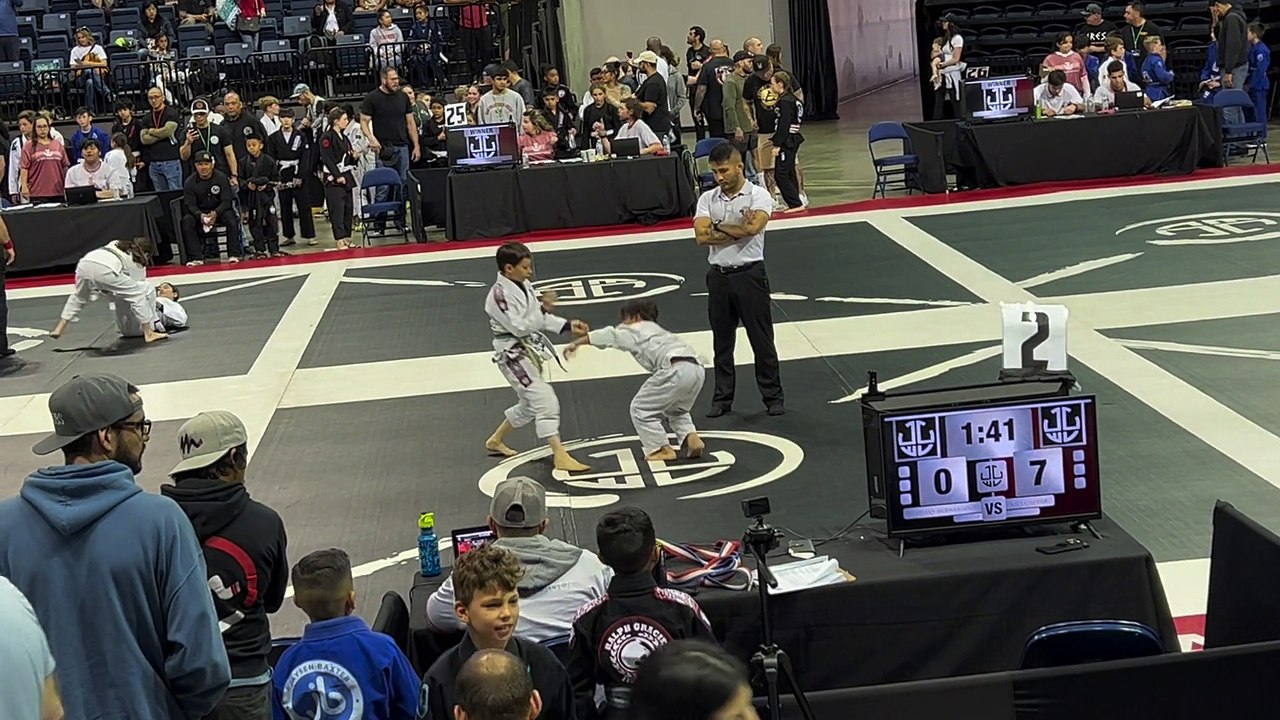 JJWL, 4-23-23, Kha 1st match
