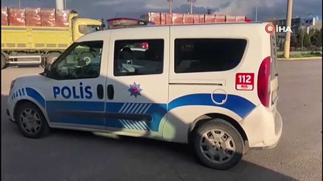 Çorum'da dehşet dolu anlar: Çay ocaklarını kurşunlayan şüpheli seyir halindeki araca ateş açtı