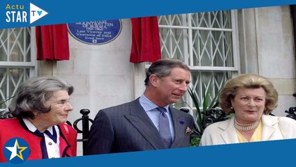 Couronnement de Charles III : qui est Pamela Hicks, cette intime qu'il s'excuse de ne pas avoir invi