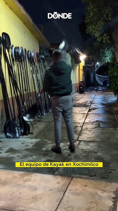 ¡Recorre los canales de Xochimilco en kayak y ve el amanecer!
