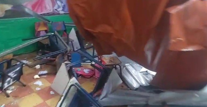 Lluvias provocan daños en la estructura de una escuela e Chiquimula