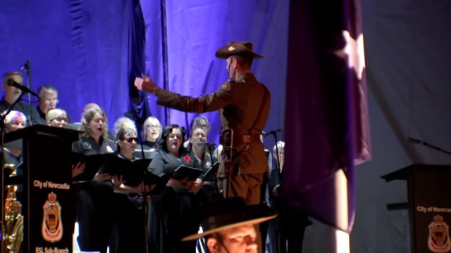 Regional communities gather to commemorate Anzac Day