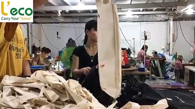 Tìm hiểu tại sao L'eco là Xưởng may túi vải bố tốt nhất tại TPHCM