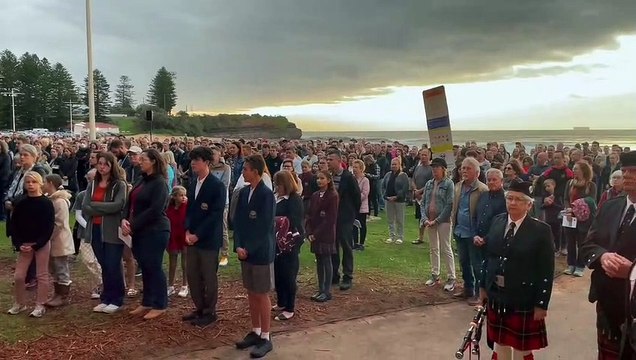 Austinmer Beach dawn service on Anzac Day 2023 - Illawarra Mercury - April 2023