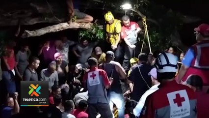 tn7-Tras seis horas, logran rescatar a menor de edad atrapado entre piedras en Bagaces-240423