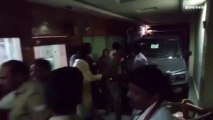 जौनपुर: सपा विधायक लकी यादव पर बंधक बनाने का आरोप, पुलिस से झड़प का वीडियो वायरल