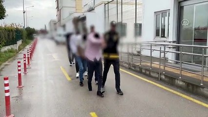 Bekçileri etkisiz hale getirip 500 bin TL'lik zirai ilaç gasbettiler