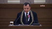 AYM Başkanı Zühtü Arslan, Erdoğan'ın yüzüne baka baka: Kararlara imza atanları hedef almanın hiçbir faydası yok