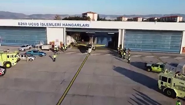 Erdoğan: Yerli ve milli ilk insanlı süpersonik jet uçağımız Hürjet ilk uçuşunu başarıyla gerçekleştirdi.