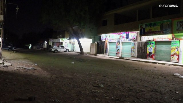 الخرطوم تغرق في الظلام بسبب المعارك وانقطاع الكهرباء