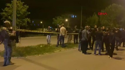 KAR MASKELİ KİŞİLER HAVAYA ATEŞ AÇTI, MARKETE GİDEN GENÇ ÖLDÜ