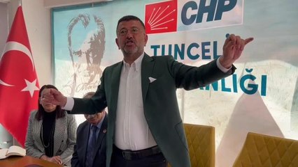 Veli Ağbaba'dan Zekeriya Yapıcıoğlu'na Tepki: "Türk Bayrağını Tartışmaya Açmış Durumdalar.